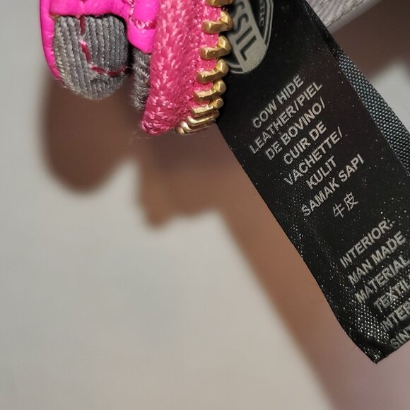 Fossil Pebbled Leather Wristlet Wallet - Picture 8 of 10